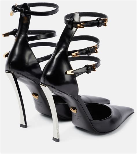 versace pinpoint leather pumps|Gianni Versace.